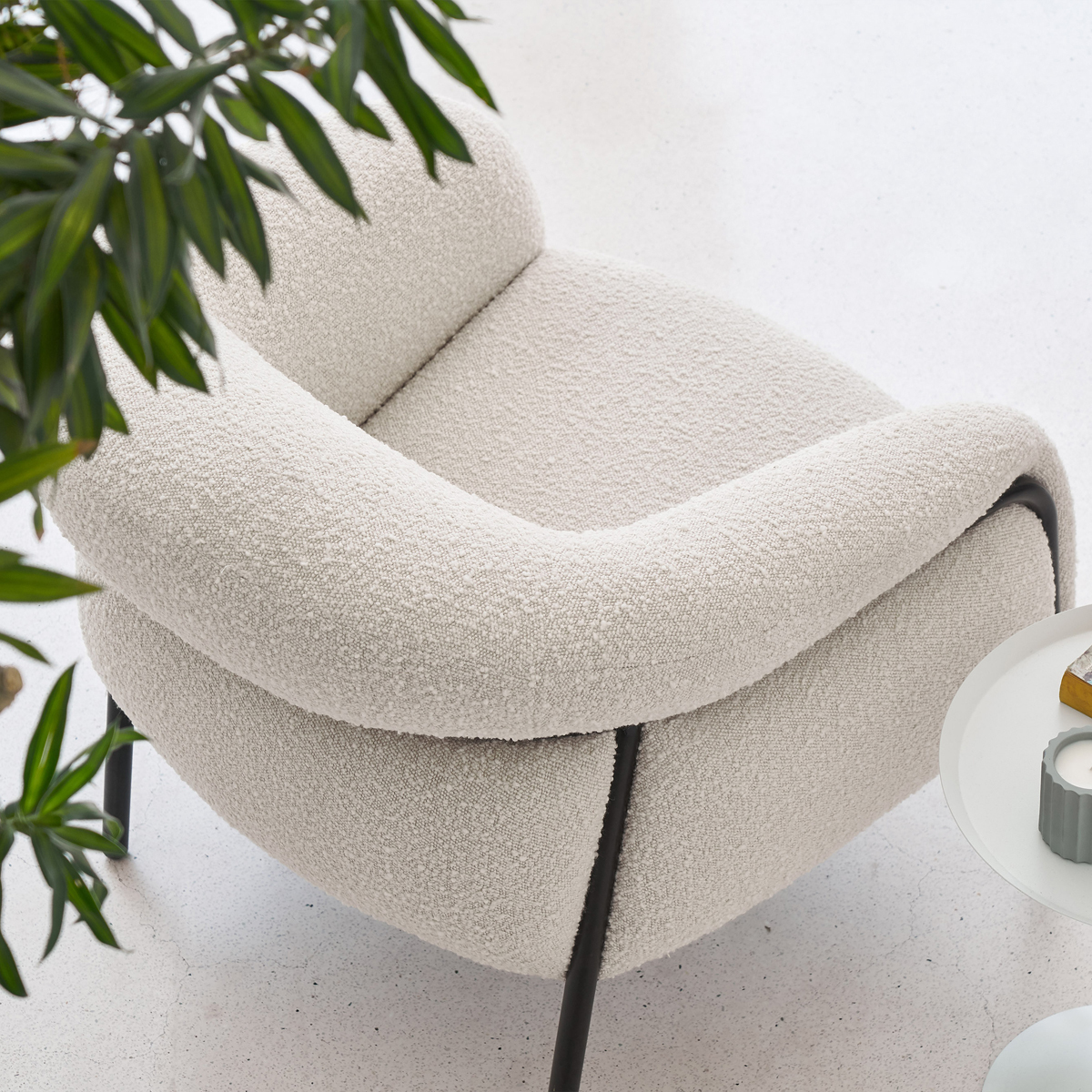 Belly Armchair - Maya Cream Boucle / Black