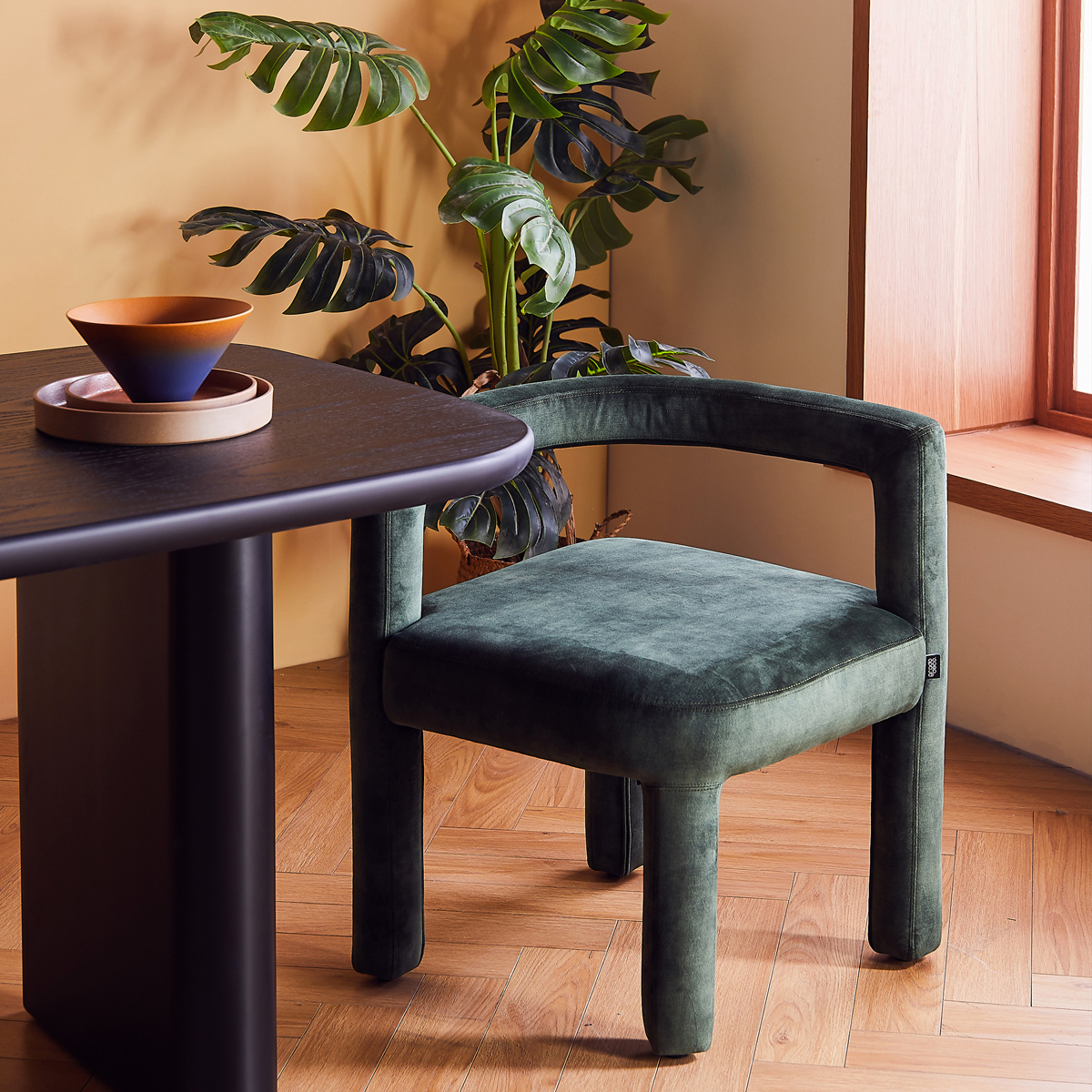 Mate Dining Chair - Forest Green Velvet Decent 29