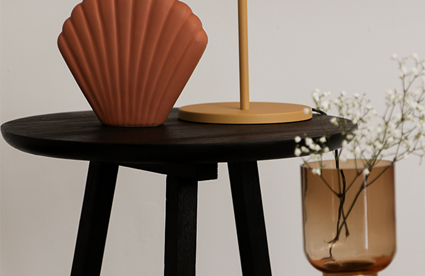 Soul Side Table - Black - A unique twist