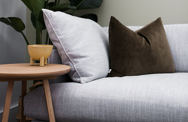 Soul Side Table - Oak - A unique twist