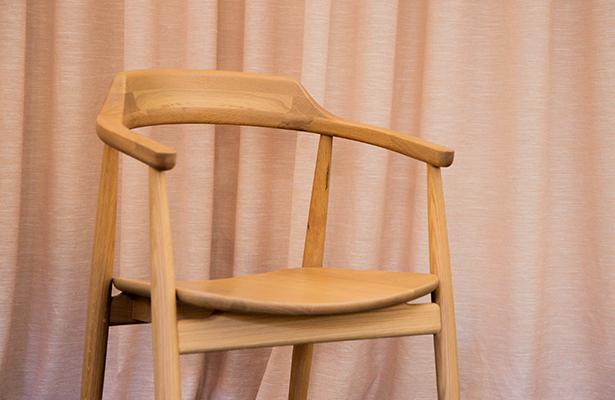 Profile Dining Chair - Oak - The Best of Both Worlds