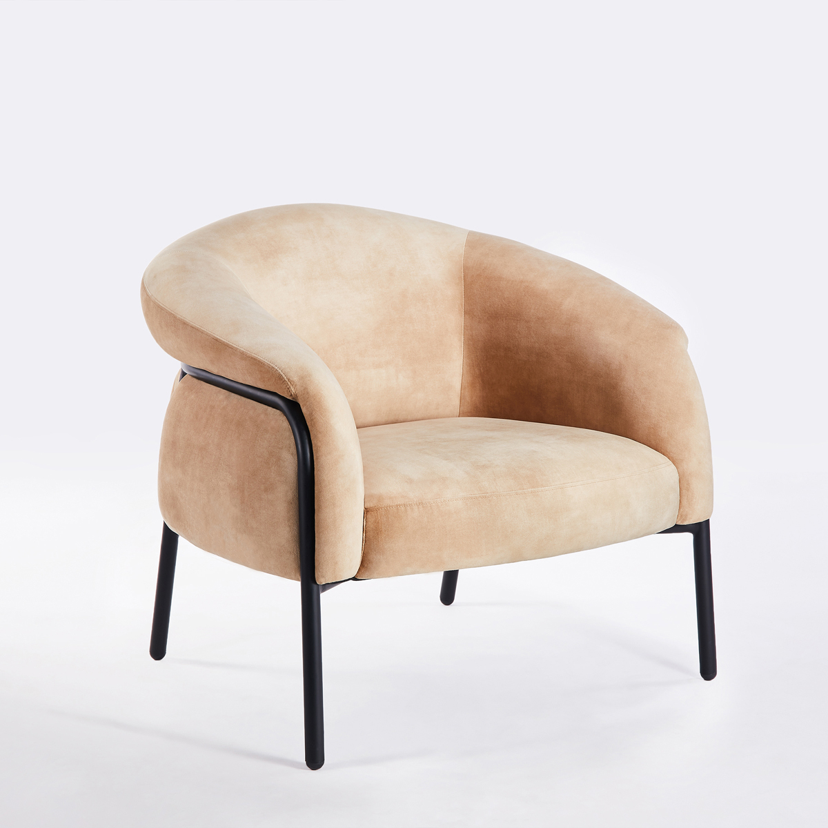 Belly Armchair - Warm Beige Velvet Decent 02