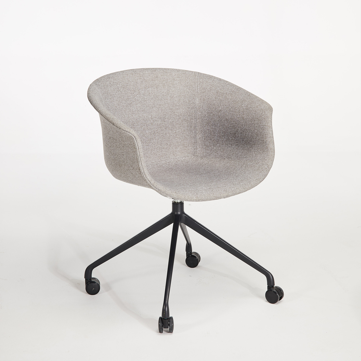 Queen Office Chair - Grey / Black