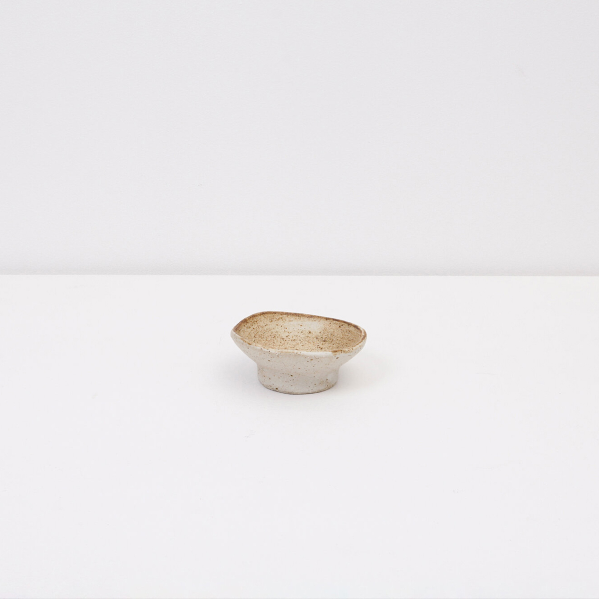 Sage Footed Bowl Small - Rust