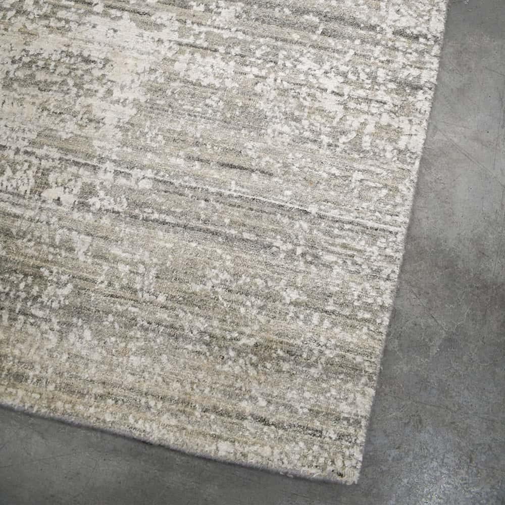 Recengy VN80 Rug - Silver