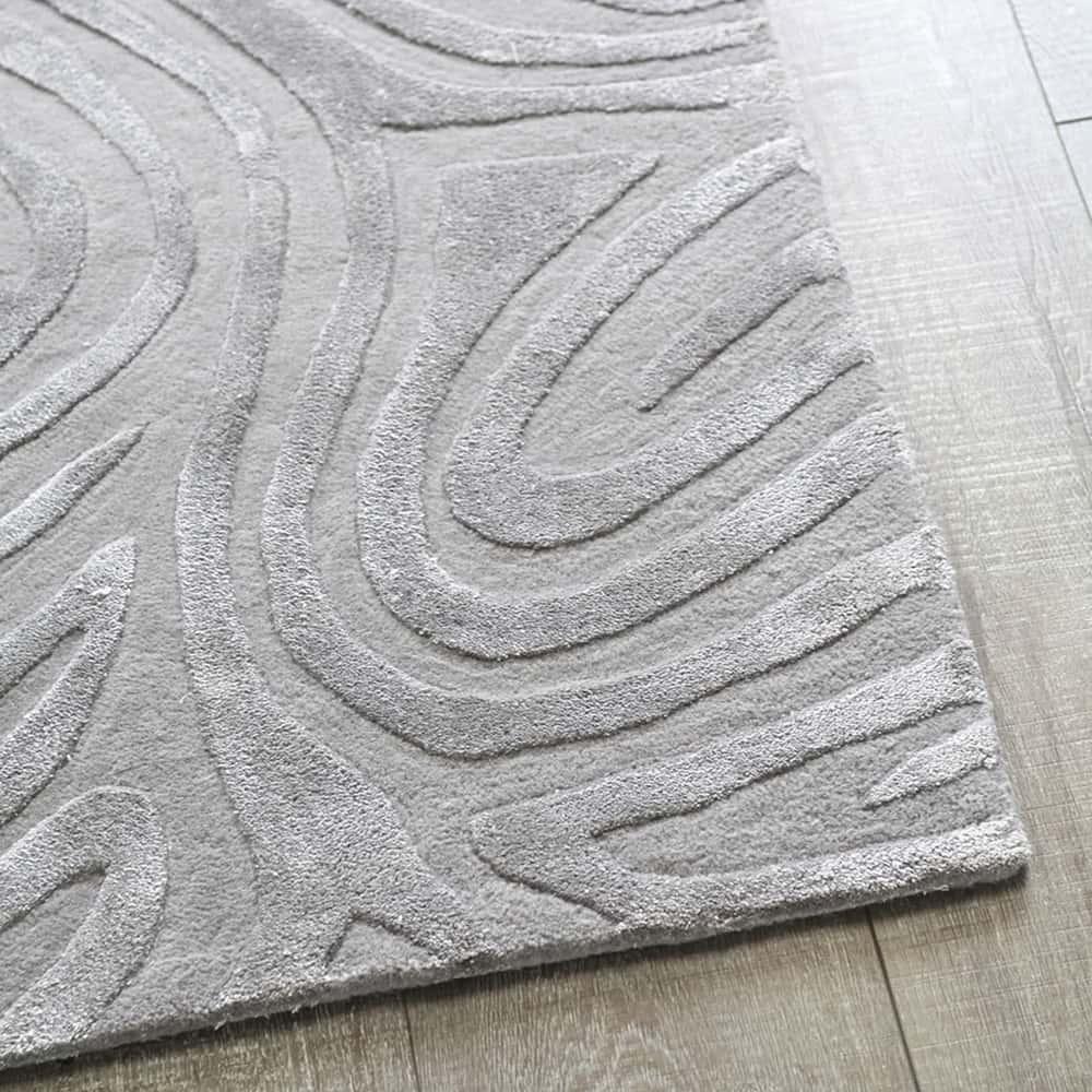 Sliver Rug - Silver